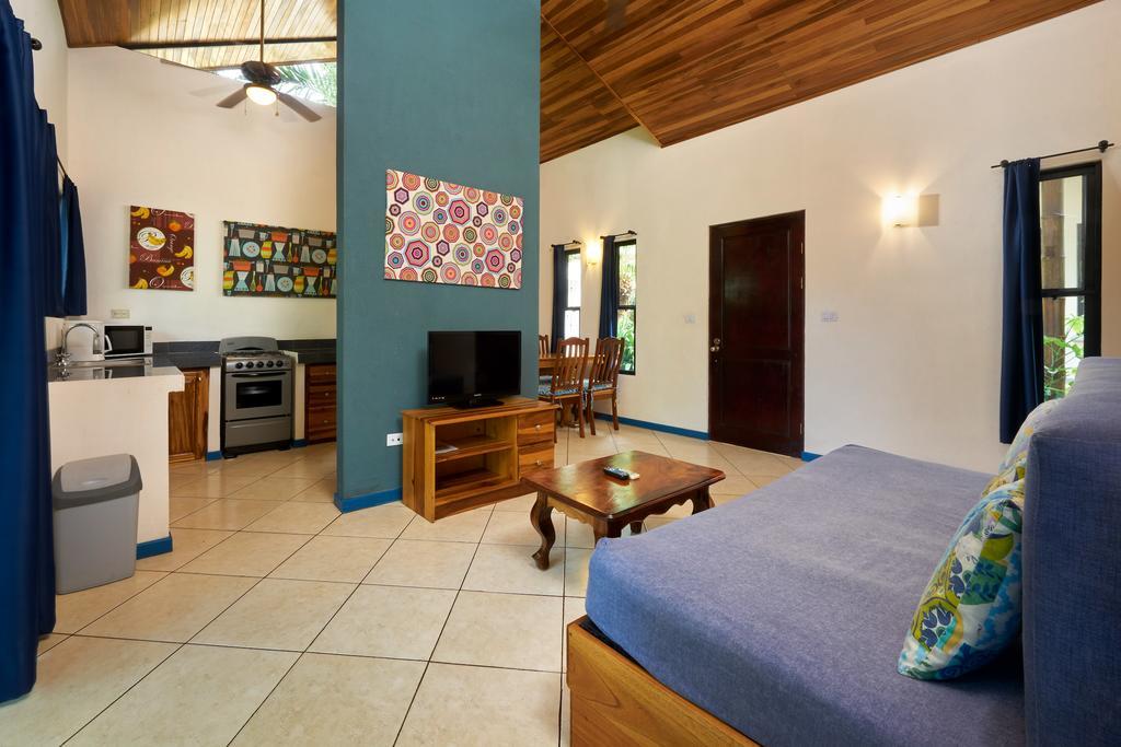 Tamarindo Blue Apartments Exterior photo