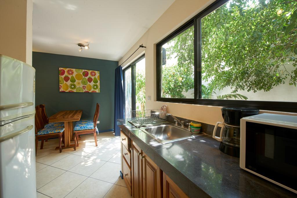 Tamarindo Blue Apartments Exterior photo